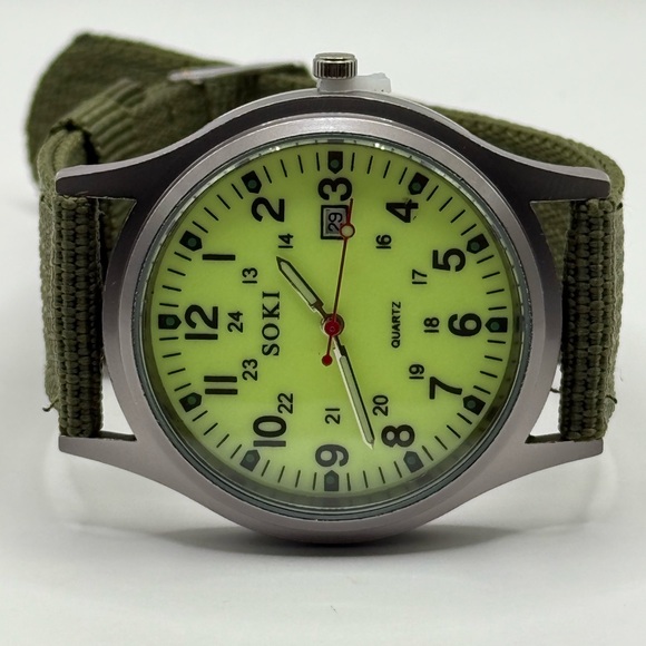 New Soki Canvas Green Belt, Military Watch, Date Display, Men's (New Battery) - Picture 8 of 9